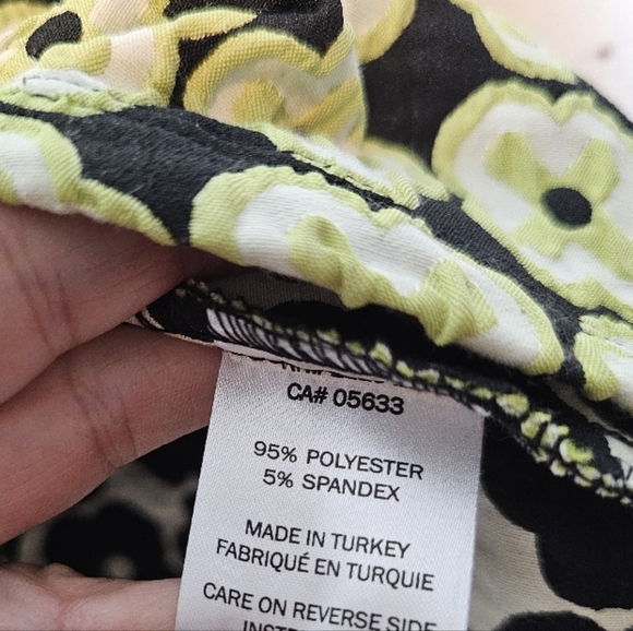 Kozan Jane Daisy Floral Patterned Jacket - Picture 8 of 11